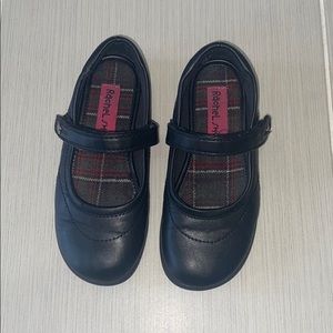 RACHEL SHOES  BLACK GIRLS SIZE 12 (school shoes)